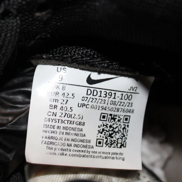 Nike Dunk Low Retro Panda Mens Size 9 Sneakers - Picture 11 of 12